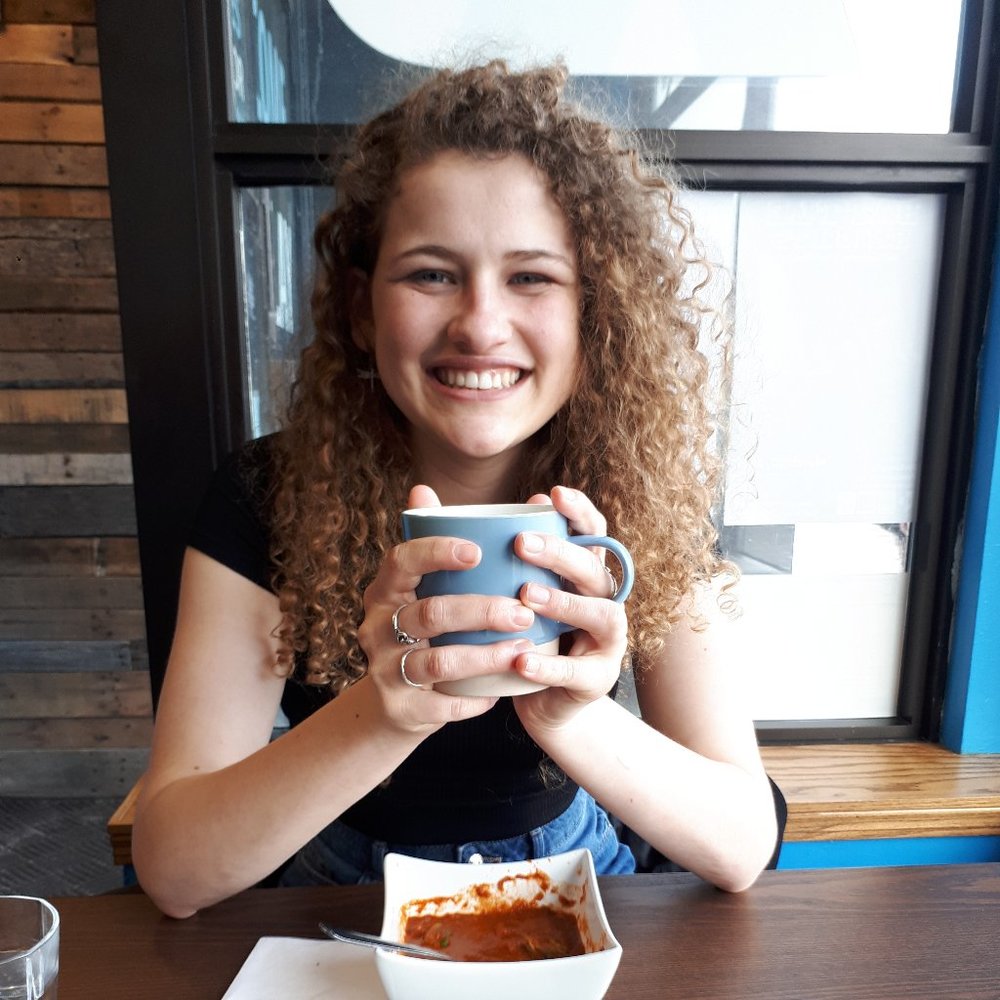 Meet your Posher, Corinne